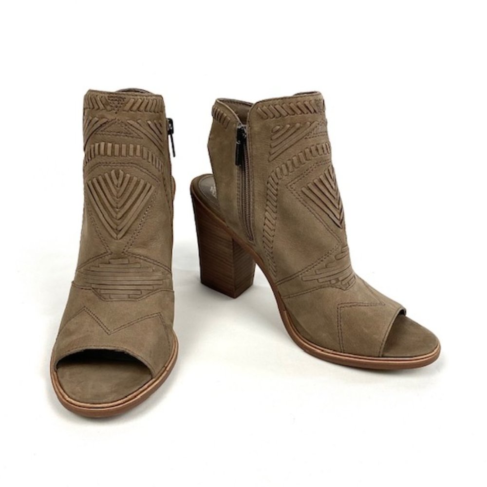 Vince Camuto Tan Ankle Booties - Picture 4 of 10